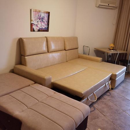 Dl Apartments Aheloj Kültér fotó