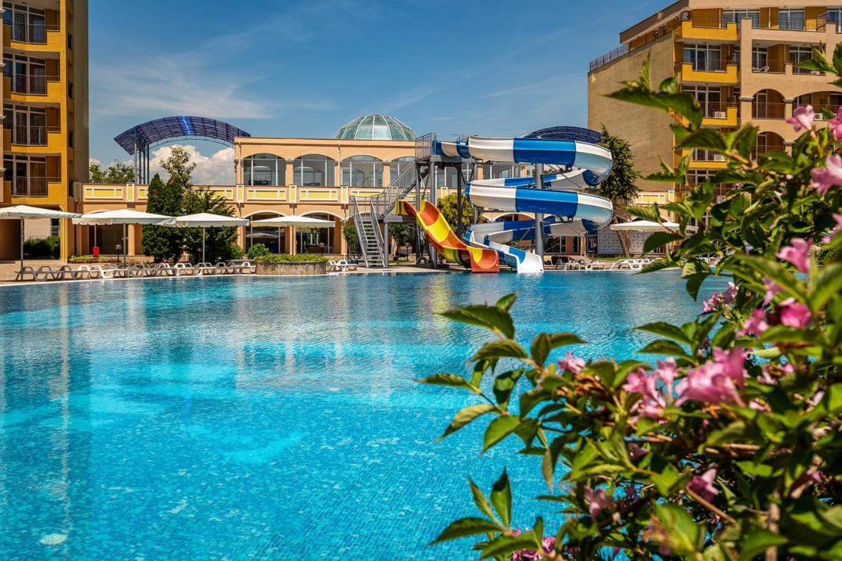 Dl Apartments Aheloj Kültér fotó