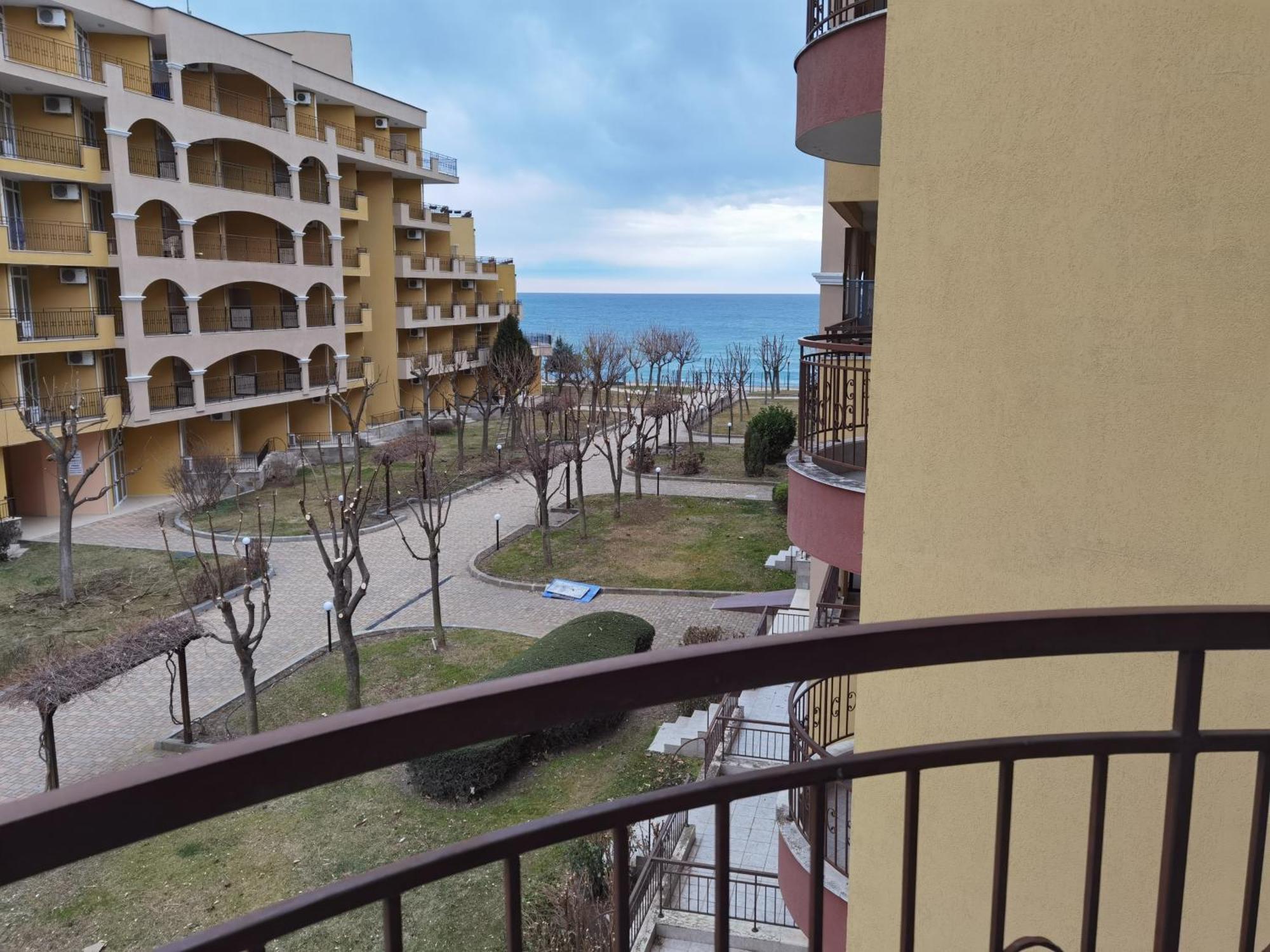 Dl Apartments Aheloj Kültér fotó
