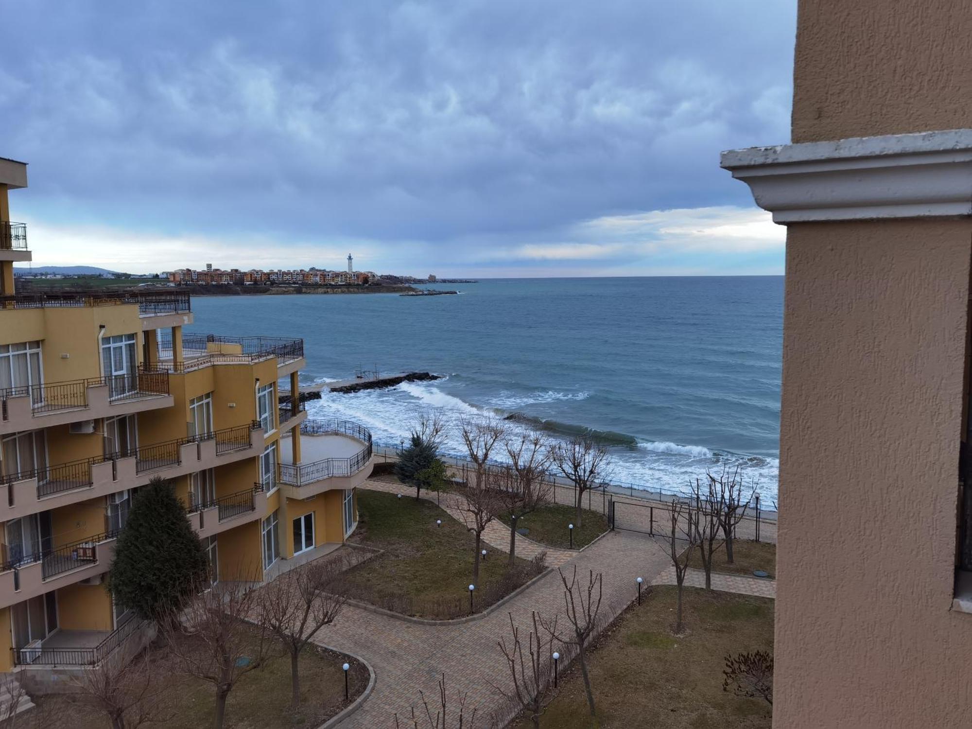 Dl Apartments Aheloj Kültér fotó